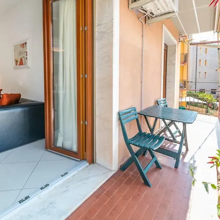 Apartment Civico 171 *
