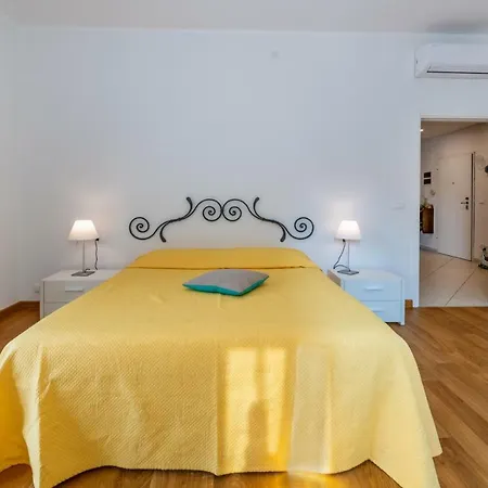 Civico 171 Apartment *